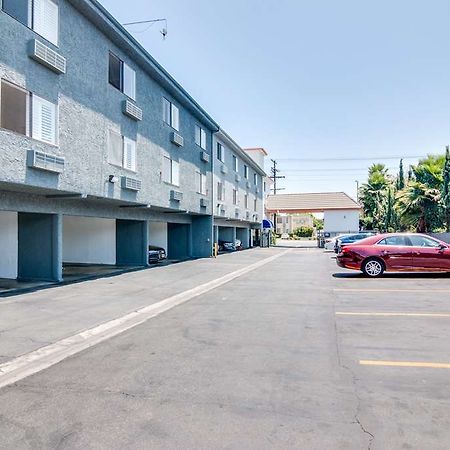 Motel 6 Van Nuys Burbank Zewnętrze zdjęcie